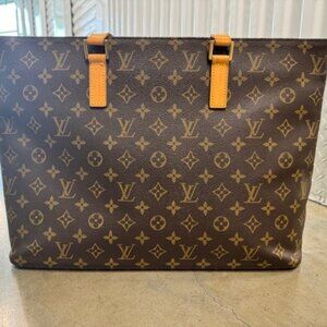 Louis Vuitton Luco Tote Monogram Canvas